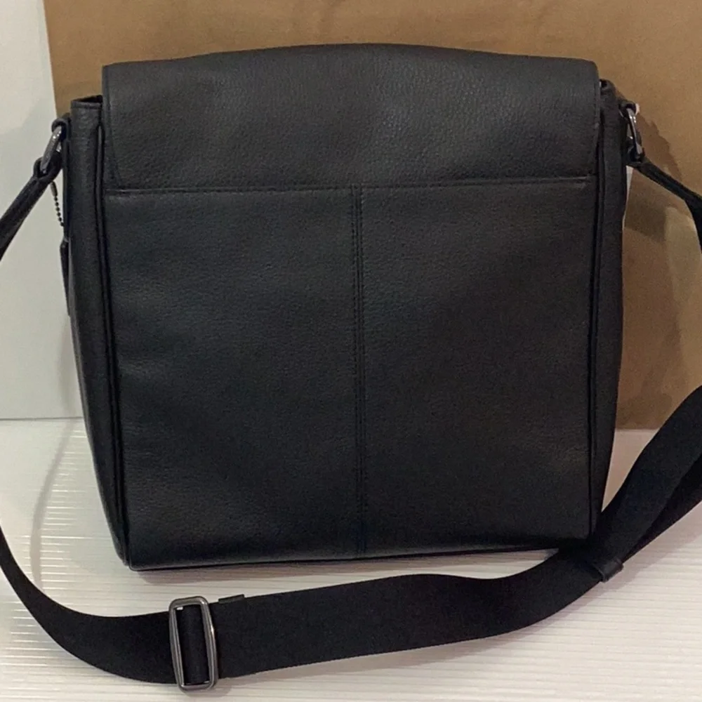 Coach Logo - embossed Men’s Leather Messenger Flap Crossbody Black